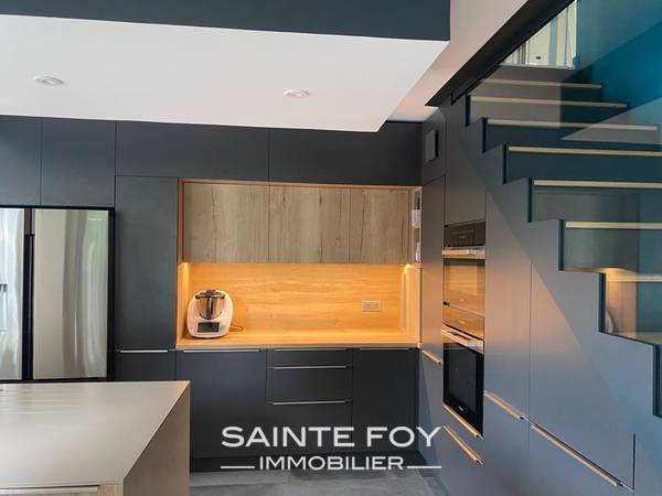 2023365 image4 - Sainte Foy Immobilier - Ce sont des agences immobilières dans l'Ouest Lyonnais spécialisées dans la location de maison ou d'appartement et la vente de propriété de prestige.