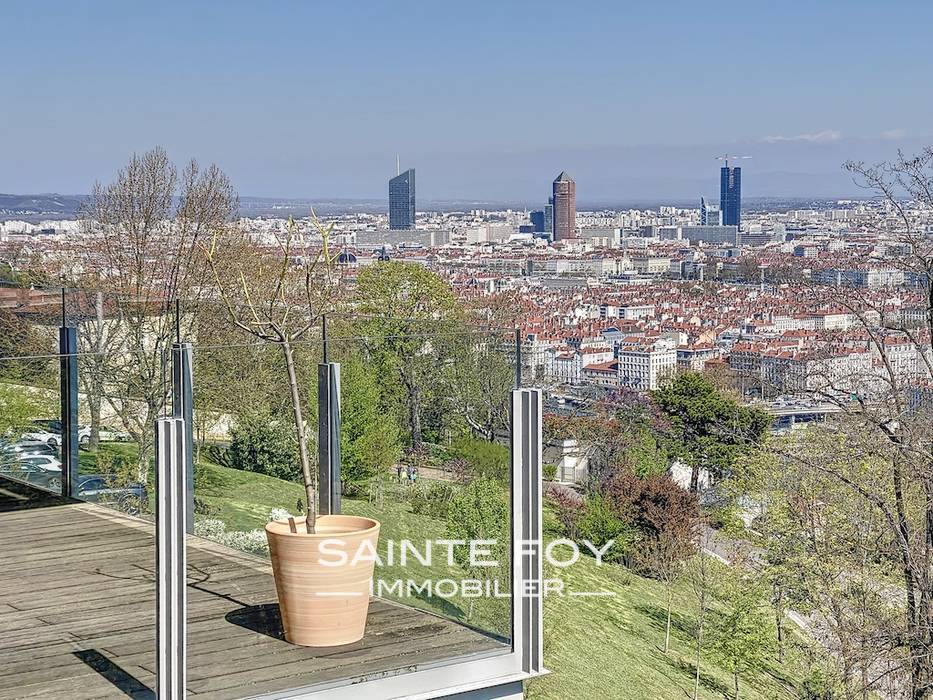2023380 image1 - Sainte Foy Immobilier - Ce sont des agences immobilières dans l'Ouest Lyonnais spécialisées dans la location de maison ou d'appartement et la vente de propriété de prestige.
