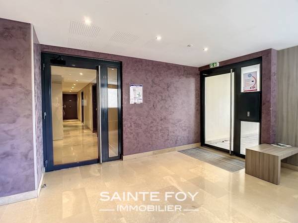 2023376 image7 - Sainte Foy Immobilier - Ce sont des agences immobilières dans l'Ouest Lyonnais spécialisées dans la location de maison ou d'appartement et la vente de propriété de prestige.