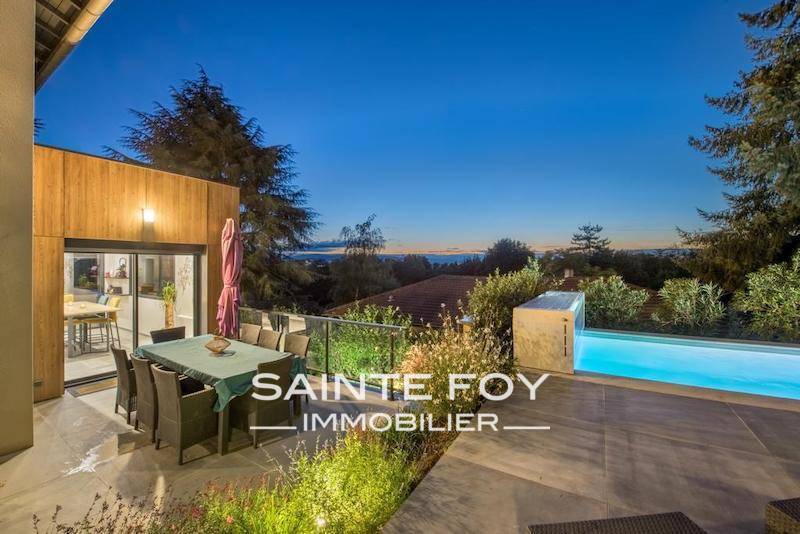 2022707 image1 - Sainte Foy Immobilier - Ce sont des agences immobilières dans l'Ouest Lyonnais spécialisées dans la location de maison ou d'appartement et la vente de propriété de prestige.