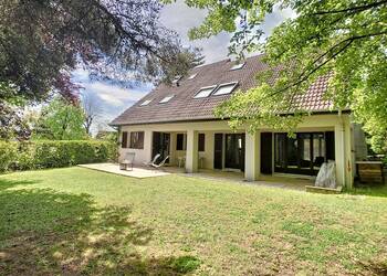 2023399 image1 - Sainte Foy Immobilier - Ce sont des agences immobilières dans l'Ouest Lyonnais spécialisées dans la location de maison ou d'appartement et la vente de propriété de prestige.