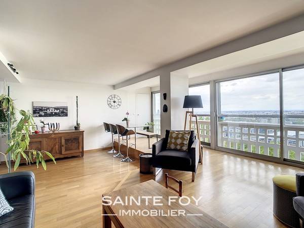 2021182 image4 - Sainte Foy Immobilier - Ce sont des agences immobilières dans l'Ouest Lyonnais spécialisées dans la location de maison ou d'appartement et la vente de propriété de prestige.