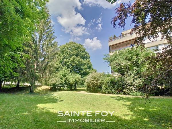 2023411 image3 - Sainte Foy Immobilier - Ce sont des agences immobilières dans l'Ouest Lyonnais spécialisées dans la location de maison ou d'appartement et la vente de propriété de prestige.