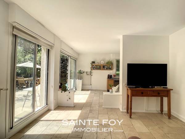 2023411 image10 - Sainte Foy Immobilier - Ce sont des agences immobilières dans l'Ouest Lyonnais spécialisées dans la location de maison ou d'appartement et la vente de propriété de prestige.