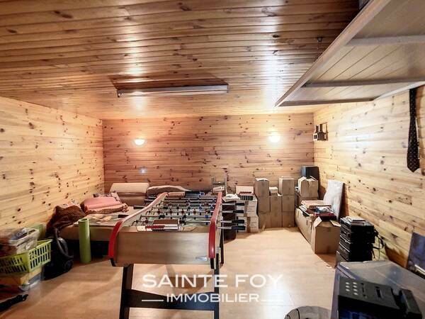 2023424 image8 - Sainte Foy Immobilier - Ce sont des agences immobilières dans l'Ouest Lyonnais spécialisées dans la location de maison ou d'appartement et la vente de propriété de prestige.