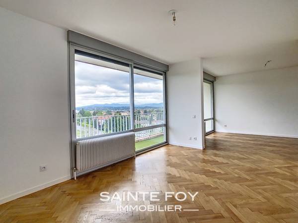 2019668 image4 - Sainte Foy Immobilier - Ce sont des agences immobilières dans l'Ouest Lyonnais spécialisées dans la location de maison ou d'appartement et la vente de propriété de prestige.