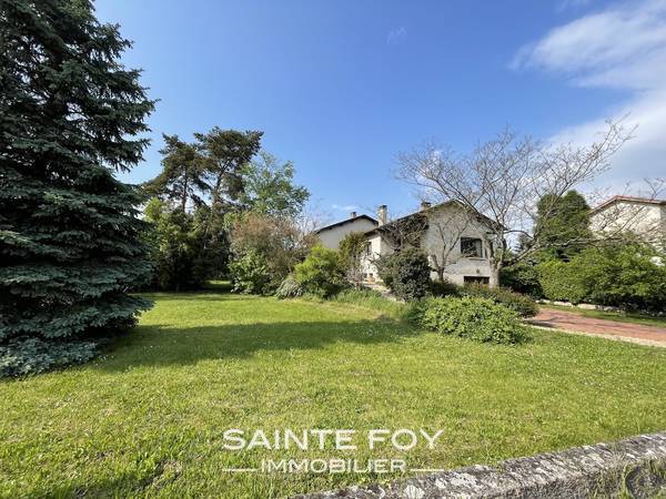 2023443 image3 - Sainte Foy Immobilier - Ce sont des agences immobilières dans l'Ouest Lyonnais spécialisées dans la location de maison ou d'appartement et la vente de propriété de prestige.