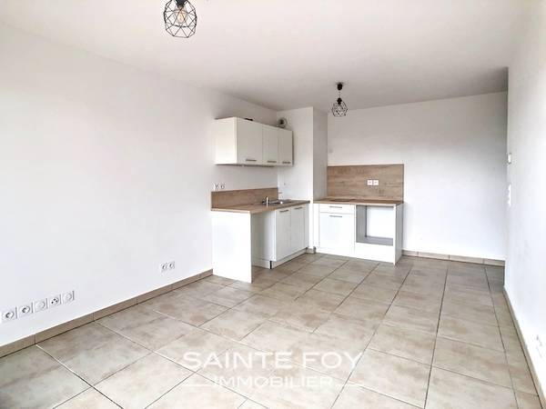 2023433 image3 - Sainte Foy Immobilier - Ce sont des agences immobilières dans l'Ouest Lyonnais spécialisées dans la location de maison ou d'appartement et la vente de propriété de prestige.