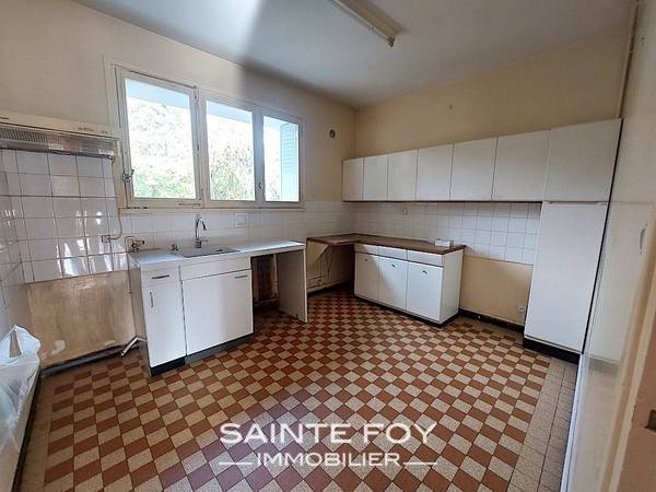 2023418 image3 - Sainte Foy Immobilier - Ce sont des agences immobilières dans l'Ouest Lyonnais spécialisées dans la location de maison ou d'appartement et la vente de propriété de prestige.