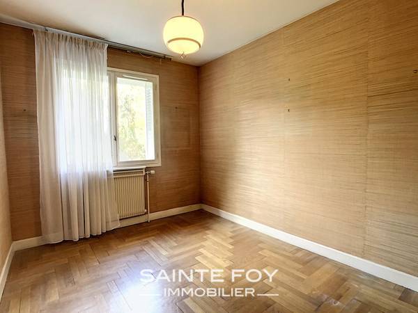 2023418 image7 - Sainte Foy Immobilier - Ce sont des agences immobilières dans l'Ouest Lyonnais spécialisées dans la location de maison ou d'appartement et la vente de propriété de prestige.