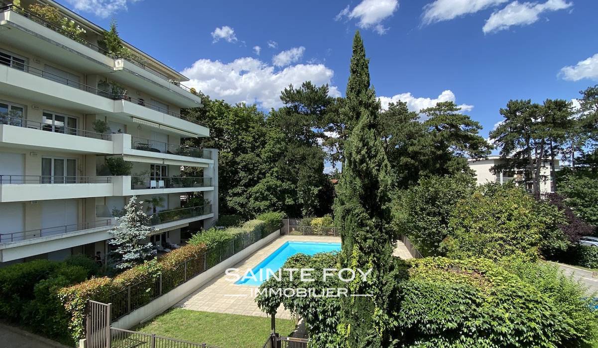 2021124 image1 - Sainte Foy Immobilier - Ce sont des agences immobilières dans l'Ouest Lyonnais spécialisées dans la location de maison ou d'appartement et la vente de propriété de prestige.