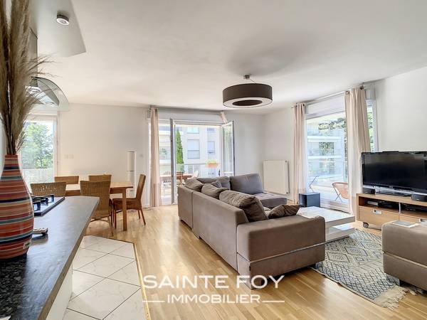 2021124 image3 - Sainte Foy Immobilier - Ce sont des agences immobilières dans l'Ouest Lyonnais spécialisées dans la location de maison ou d'appartement et la vente de propriété de prestige.