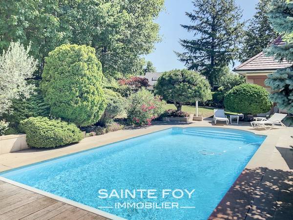 2023435 image4 - Sainte Foy Immobilier - Ce sont des agences immobilières dans l'Ouest Lyonnais spécialisées dans la location de maison ou d'appartement et la vente de propriété de prestige.