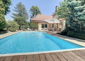 2023435 image1 - Sainte Foy Immobilier - Ce sont des agences immobilières dans l'Ouest Lyonnais spécialisées dans la location de maison ou d'appartement et la vente de propriété de prestige.