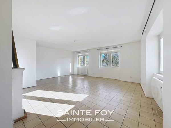 2023455 image2 - Sainte Foy Immobilier - Ce sont des agences immobilières dans l'Ouest Lyonnais spécialisées dans la location de maison ou d'appartement et la vente de propriété de prestige.