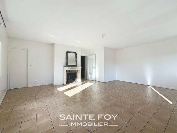 2023455 image2 - Sainte Foy Immobilier - Ce sont des agences immobilières dans l'Ouest Lyonnais spécialisées dans la location de maison ou d'appartement et la vente de propriété de prestige.