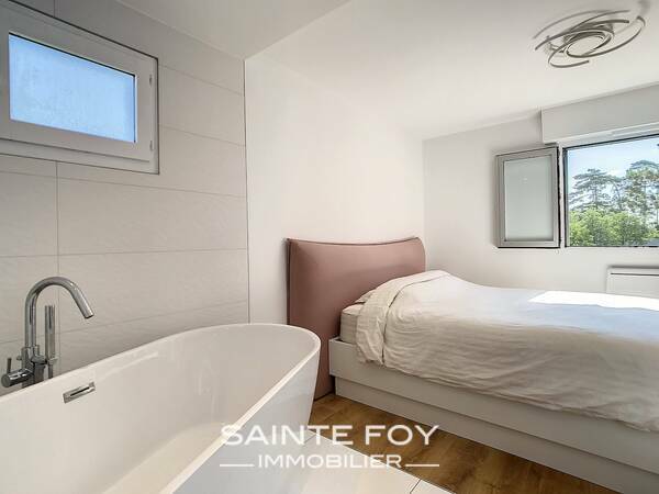 2023555 image5 - Sainte Foy Immobilier - Ce sont des agences immobilières dans l'Ouest Lyonnais spécialisées dans la location de maison ou d'appartement et la vente de propriété de prestige.