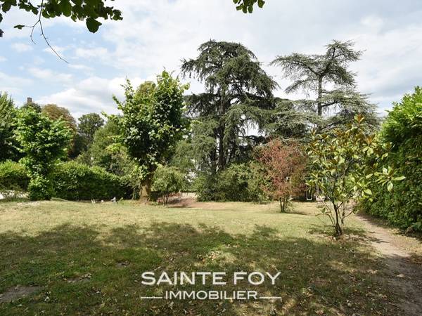 17503 image9 - Sainte Foy Immobilier - Ce sont des agences immobilières dans l'Ouest Lyonnais spécialisées dans la location de maison ou d'appartement et la vente de propriété de prestige.