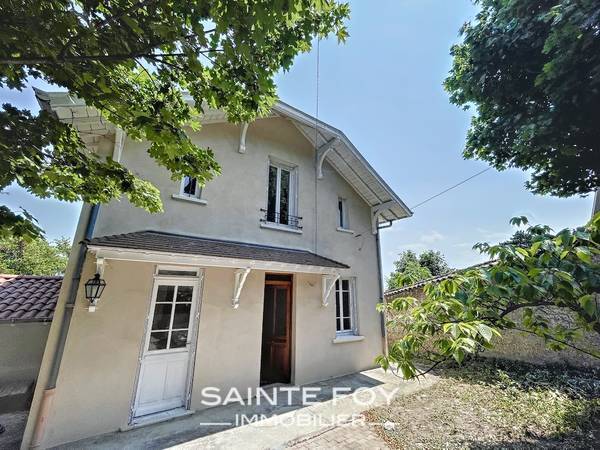 2023613 image7 - Sainte Foy Immobilier - Ce sont des agences immobilières dans l'Ouest Lyonnais spécialisées dans la location de maison ou d'appartement et la vente de propriété de prestige.