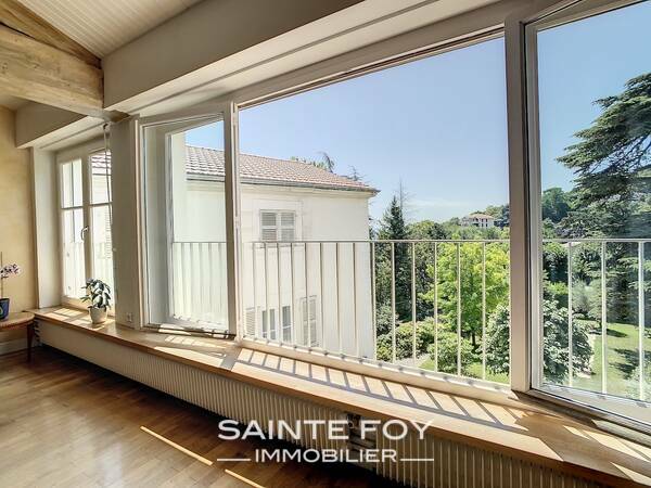 2023635 image8 - Sainte Foy Immobilier - Ce sont des agences immobilières dans l'Ouest Lyonnais spécialisées dans la location de maison ou d'appartement et la vente de propriété de prestige.