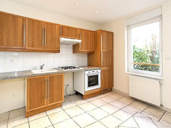 2023614 image4 - Sainte Foy Immobilier - Ce sont des agences immobilières dans l'Ouest Lyonnais spécialisées dans la location de maison ou d'appartement et la vente de propriété de prestige.