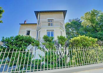 2023671 image1 - Sainte Foy Immobilier - Ce sont des agences immobilières dans l'Ouest Lyonnais spécialisées dans la location de maison ou d'appartement et la vente de propriété de prestige.