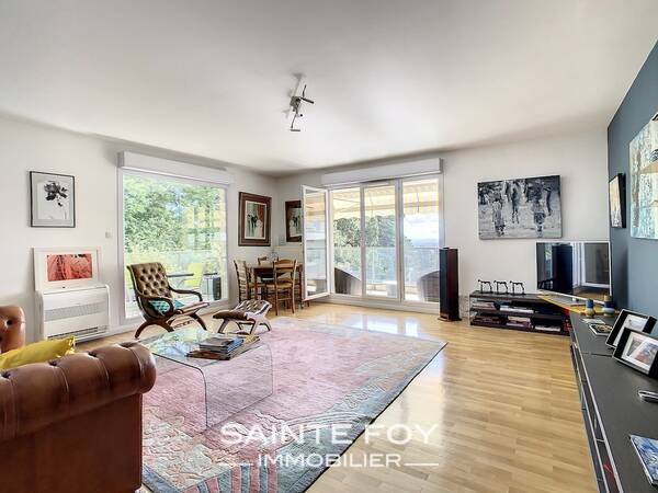 2023458 image3 - Sainte Foy Immobilier - Ce sont des agences immobilières dans l'Ouest Lyonnais spécialisées dans la location de maison ou d'appartement et la vente de propriété de prestige.