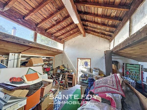 2023650 image7 - Sainte Foy Immobilier - Ce sont des agences immobilières dans l'Ouest Lyonnais spécialisées dans la location de maison ou d'appartement et la vente de propriété de prestige.