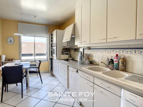 2023735 image4 - Sainte Foy Immobilier - Ce sont des agences immobilières dans l'Ouest Lyonnais spécialisées dans la location de maison ou d'appartement et la vente de propriété de prestige.