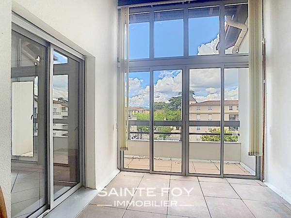 2023735 image3 - Sainte Foy Immobilier - Ce sont des agences immobilières dans l'Ouest Lyonnais spécialisées dans la location de maison ou d'appartement et la vente de propriété de prestige.
