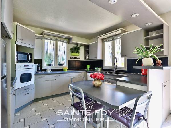 2023757 image7 - Sainte Foy Immobilier - Ce sont des agences immobilières dans l'Ouest Lyonnais spécialisées dans la location de maison ou d'appartement et la vente de propriété de prestige.