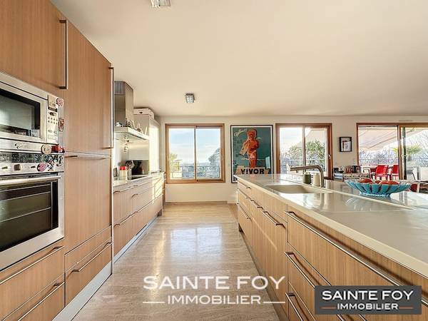 2023771 image3 - Sainte Foy Immobilier - Ce sont des agences immobilières dans l'Ouest Lyonnais spécialisées dans la location de maison ou d'appartement et la vente de propriété de prestige.