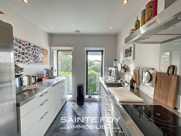 2020877 image4 - Sainte Foy Immobilier - Ce sont des agences immobilières dans l'Ouest Lyonnais spécialisées dans la location de maison ou d'appartement et la vente de propriété de prestige.