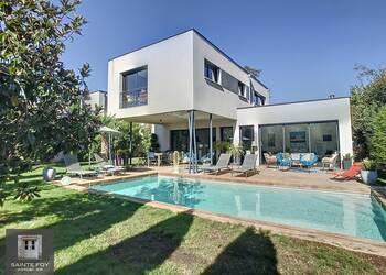 2023794 image1 - Sainte Foy Immobilier - Ce sont des agences immobilières dans l'Ouest Lyonnais spécialisées dans la location de maison ou d'appartement et la vente de propriété de prestige.