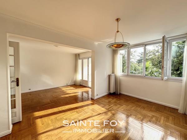 2023800 image2 - Sainte Foy Immobilier - Ce sont des agences immobilières dans l'Ouest Lyonnais spécialisées dans la location de maison ou d'appartement et la vente de propriété de prestige.