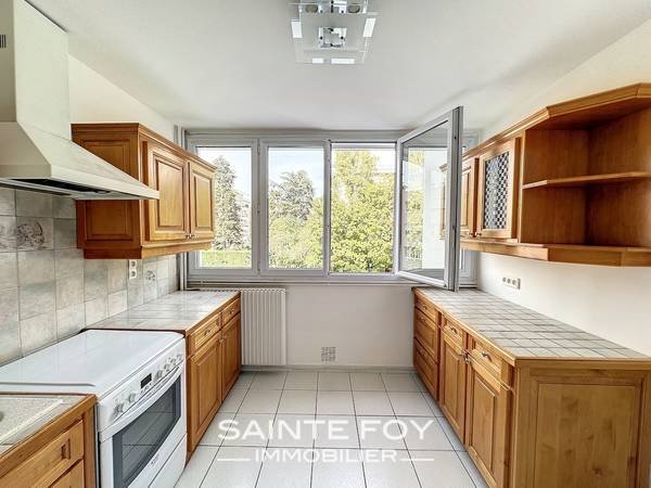 2023800 image3 - Sainte Foy Immobilier - Ce sont des agences immobilières dans l'Ouest Lyonnais spécialisées dans la location de maison ou d'appartement et la vente de propriété de prestige.