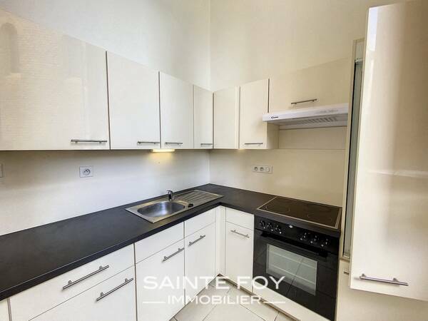 2023804 image3 - Sainte Foy Immobilier - Ce sont des agences immobilières dans l'Ouest Lyonnais spécialisées dans la location de maison ou d'appartement et la vente de propriété de prestige.