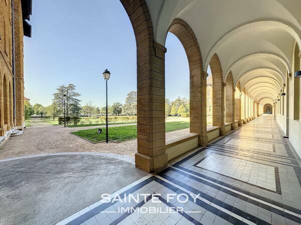 2023804 image5 - Sainte Foy Immobilier - Ce sont des agences immobilières dans l'Ouest Lyonnais spécialisées dans la location de maison ou d'appartement et la vente de propriété de prestige.
