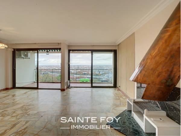 2023773 image3 - Sainte Foy Immobilier - Ce sont des agences immobilières dans l'Ouest Lyonnais spécialisées dans la location de maison ou d'appartement et la vente de propriété de prestige.