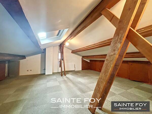 2024994 image10 - Sainte Foy Immobilier - Ce sont des agences immobilières dans l'Ouest Lyonnais spécialisées dans la location de maison ou d'appartement et la vente de propriété de prestige.