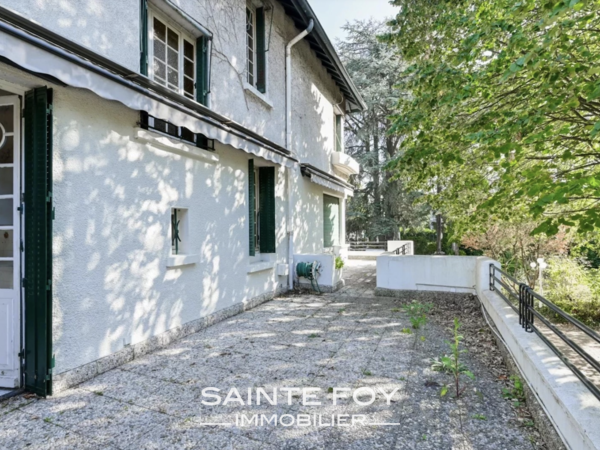 2025507 image2 - Sainte Foy Immobilier - Ce sont des agences immobilières dans l'Ouest Lyonnais spécialisées dans la location de maison ou d'appartement et la vente de propriété de prestige.