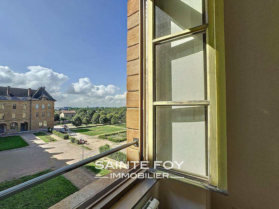 2022554 image1 - Sainte Foy Immobilier - Ce sont des agences immobilières dans l'Ouest Lyonnais spécialisées dans la location de maison ou d'appartement et la vente de propriété de prestige.