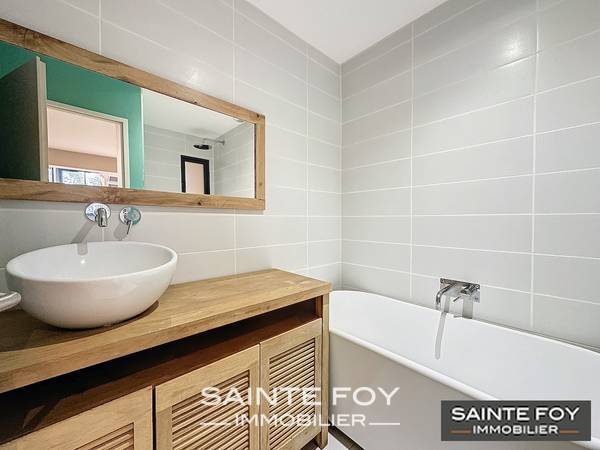 2024981 image8 - Sainte Foy Immobilier - Ce sont des agences immobilières dans l'Ouest Lyonnais spécialisées dans la location de maison ou d'appartement et la vente de propriété de prestige.