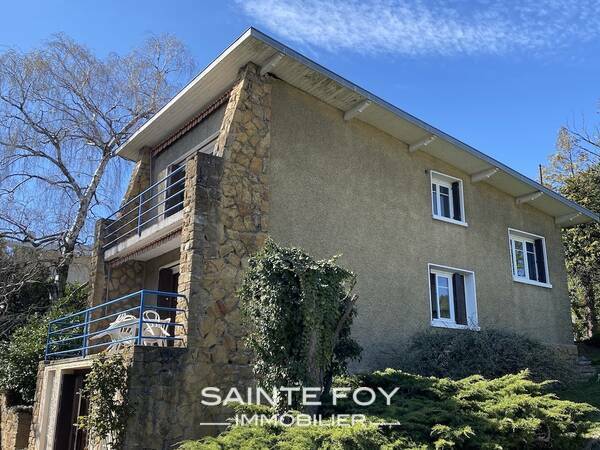 2022655 image2 - Sainte Foy Immobilier - Ce sont des agences immobilières dans l'Ouest Lyonnais spécialisées dans la location de maison ou d'appartement et la vente de propriété de prestige.