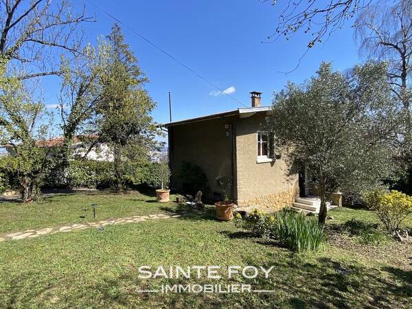 2022655 image10 - Sainte Foy Immobilier - Ce sont des agences immobilières dans l'Ouest Lyonnais spécialisées dans la location de maison ou d'appartement et la vente de propriété de prestige.