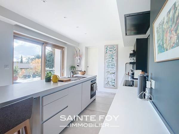 2024958 image3 - Sainte Foy Immobilier - Ce sont des agences immobilières dans l'Ouest Lyonnais spécialisées dans la location de maison ou d'appartement et la vente de propriété de prestige.