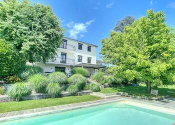 2024958 image1 - Sainte Foy Immobilier - Ce sont des agences immobilières dans l'Ouest Lyonnais spécialisées dans la location de maison ou d'appartement et la vente de propriété de prestige.