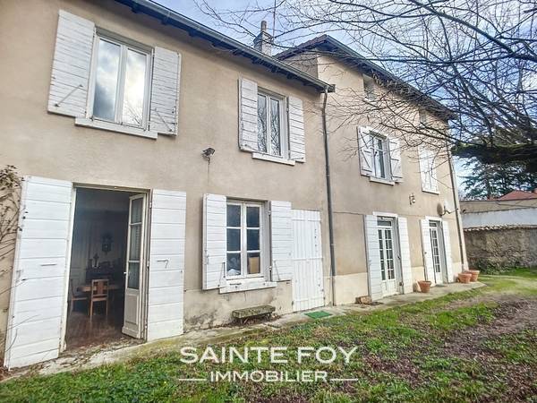 2025618 image4 - Sainte Foy Immobilier - Ce sont des agences immobilières dans l'Ouest Lyonnais spécialisées dans la location de maison ou d'appartement et la vente de propriété de prestige.