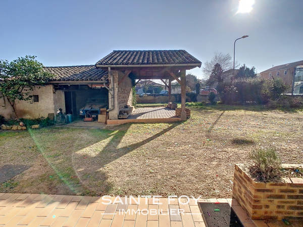 2025633 image7 - Sainte Foy Immobilier - Ce sont des agences immobilières dans l'Ouest Lyonnais spécialisées dans la location de maison ou d'appartement et la vente de propriété de prestige.