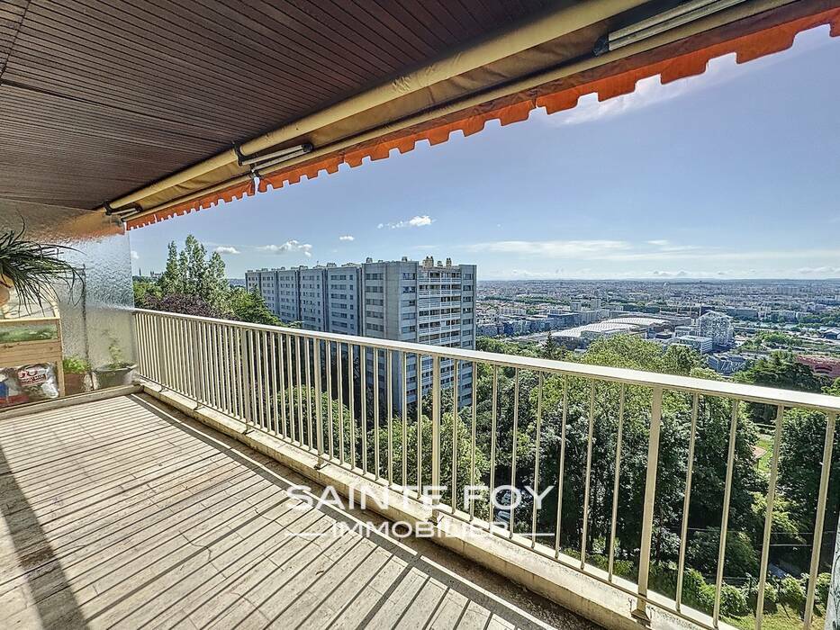 2025657 image1 - Sainte Foy Immobilier - Ce sont des agences immobilières dans l'Ouest Lyonnais spécialisées dans la location de maison ou d'appartement et la vente de propriété de prestige.